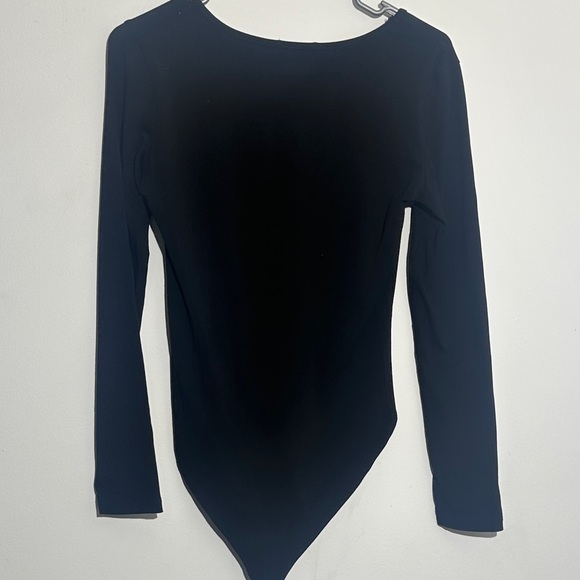 Elegant Black Long Sleeve Bodysuit - Picture 1 of 4